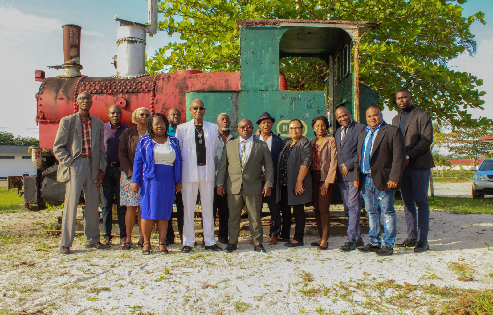 Delegatie van plantagebestuurders van Overtoom in district Para, Suriname